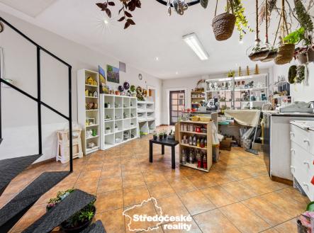 hotovo-2 | Prodej - obchodní prostor, 207 m²