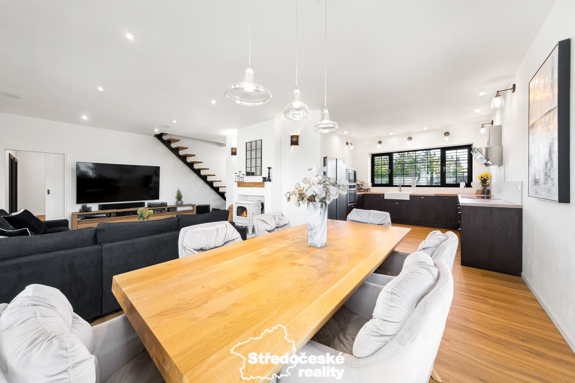 1NP obývací pokoj + kuchyň