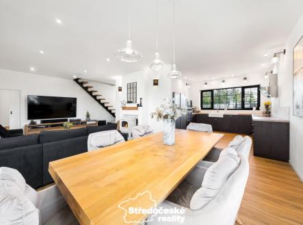 1NP obývací pokoj + kuchyň | Prodej - dům/vila, 240 m²