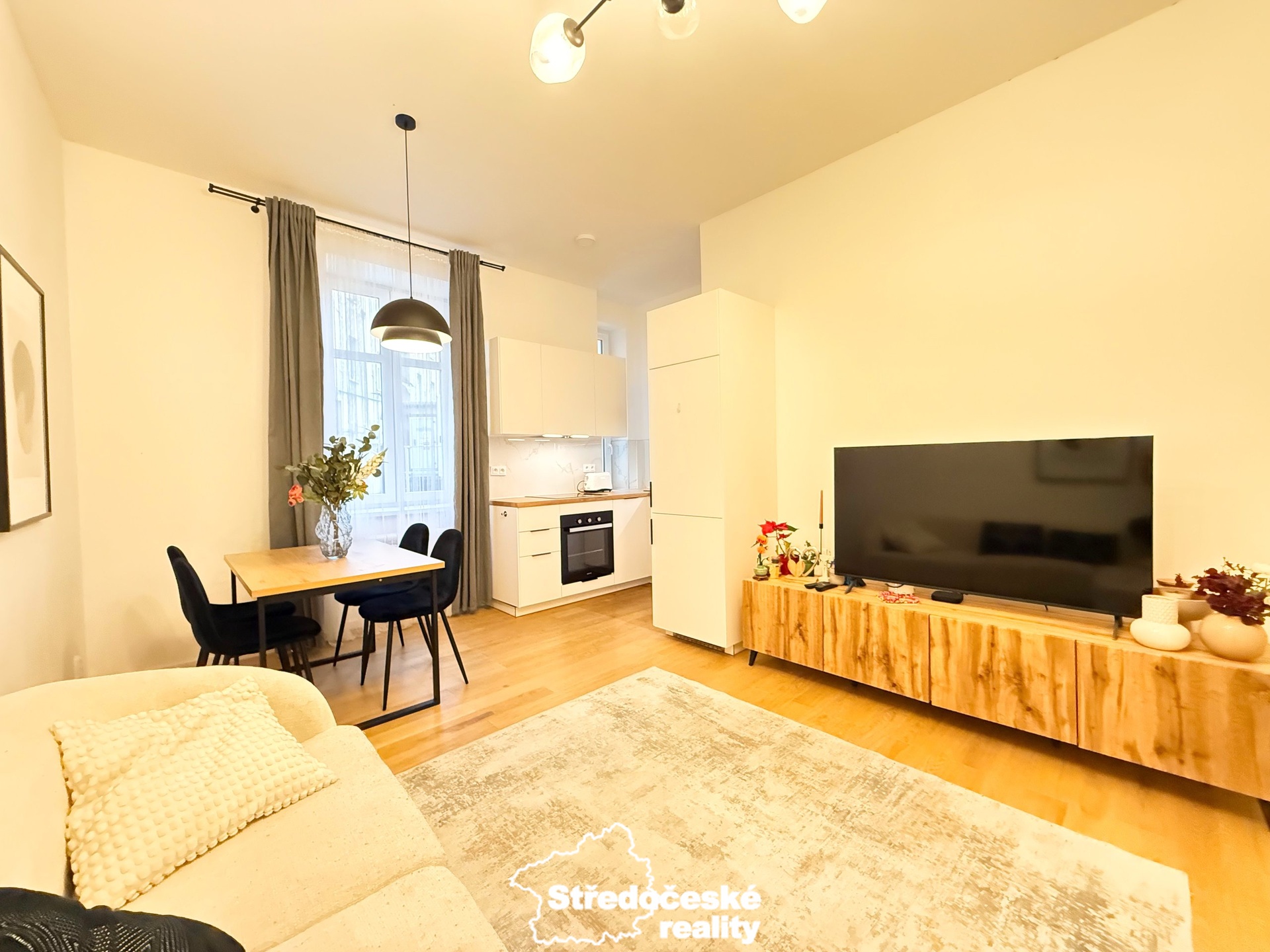 byt - obývací pokoj