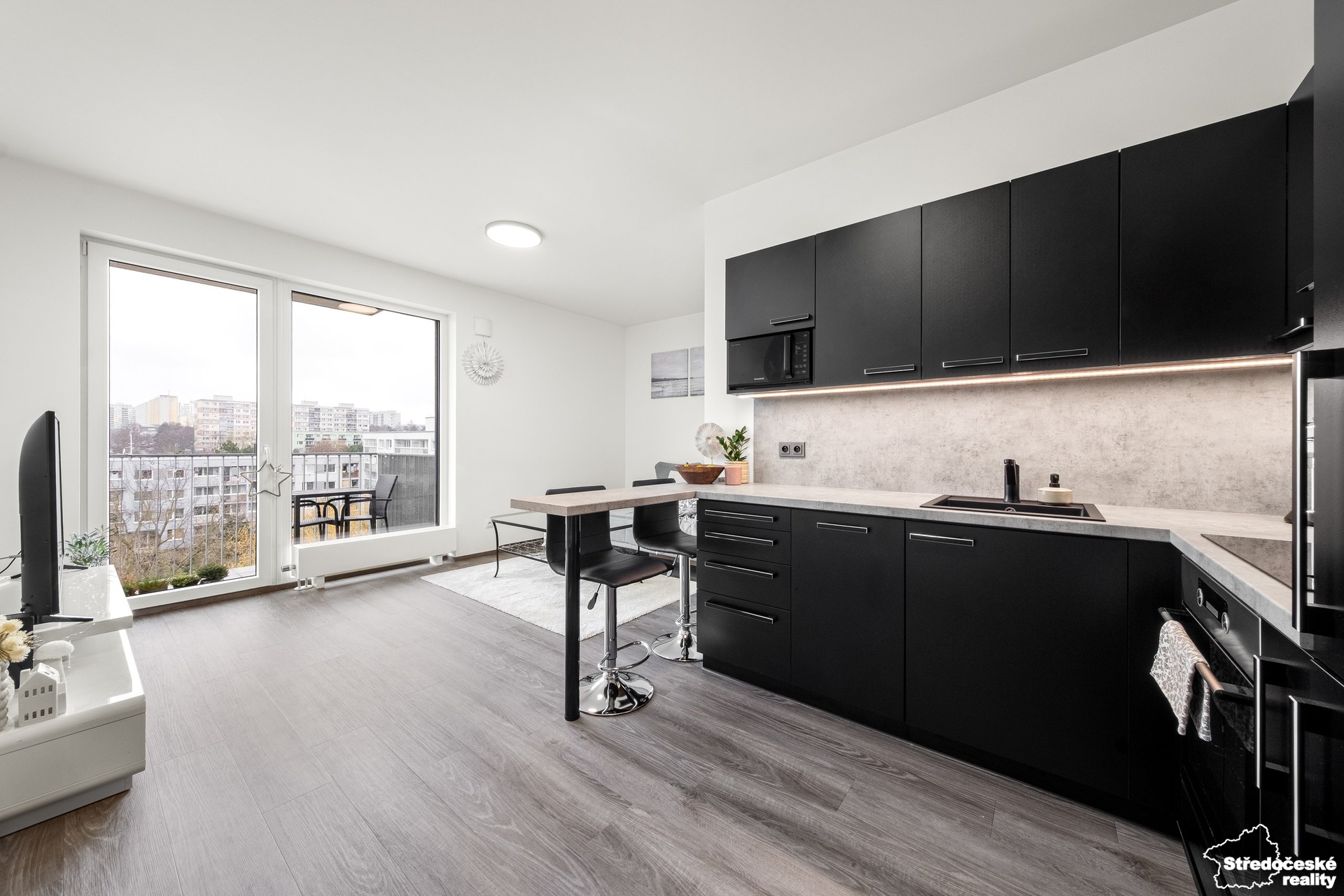 prodej_byt_Praha_Háje_mattaneli Milan_obývací pokoj