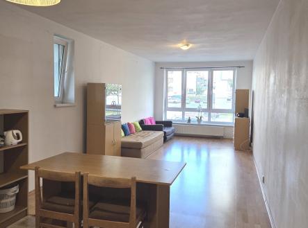 Obývací pokoj + kk | Prodej bytu, 3+kk, 73 m²