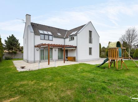 Terasa | Prodej - dům/vila, 230 m²