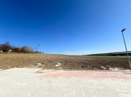 prodej_pozemek_Žerčice_Mladá Boleslav_pozemek číslo 15_aktuální stav | Prodej - pozemek pro bydlení, 871 m²