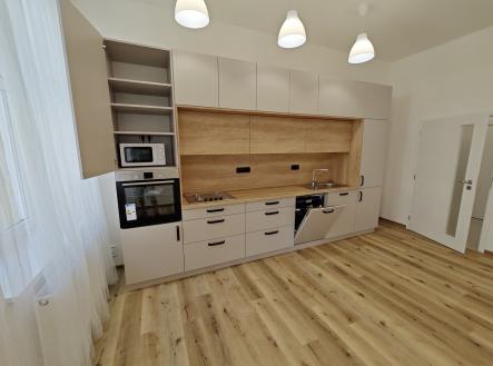 Obrázek k zakázce č.: 719152 | Pronájem bytu, 3+kk, 81 m²