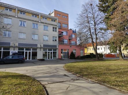 Obrázek k zakázce č.: 709392 | Prodej - obchodní prostor, 59 m²
