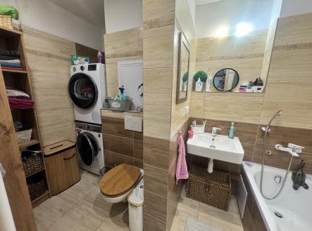 Obrázek k zakázce č.: 730201 | Pronájem bytu, 3+kk, 51 m²