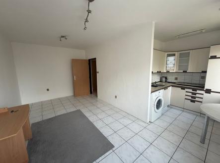 Obrázek k zakázce č.: 731271 | Pronájem bytu, 1+kk, 28 m²