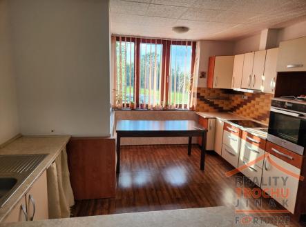 2.jpg | Prodej - dům/vila, 226 m²