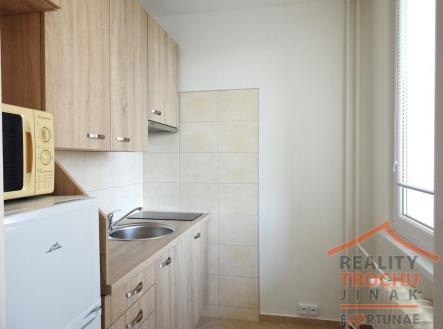 2-1.jpg | Pronájem bytu, 1+kk, 36 m²