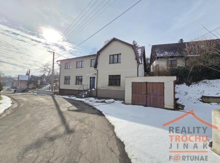 1.jpg | Prodej - dům/vila, 198 m²