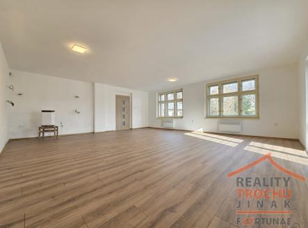 2.jpg | Prodej - dům/vila, 198 m²