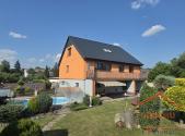 Prodej - dům/vila, 260 m²