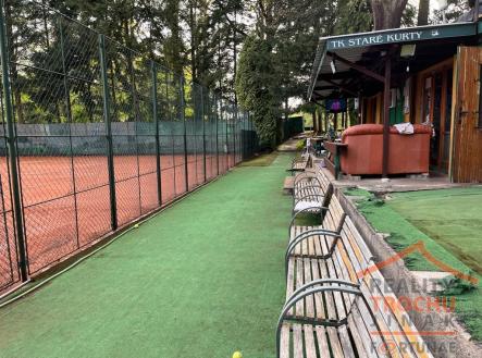 4.jpg | Prodej - pozemek pro komerční výstavbu, 3 021 m²