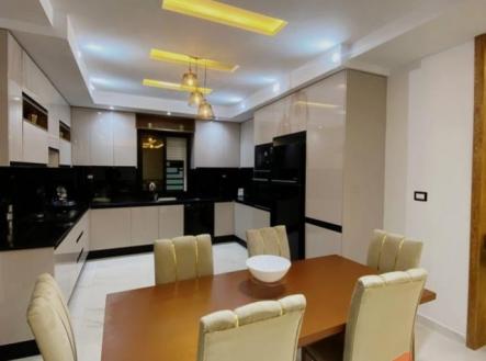 42305ca4-87bf-4c47-bd82-7ea415c58221.jpg | Pronájem - dům/vila, 170 m²