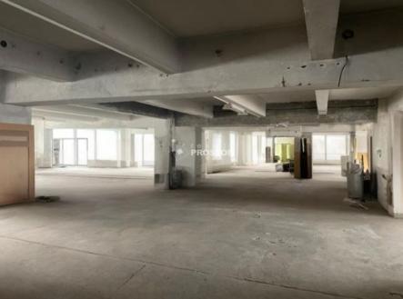 patro | Pronájem - komerční objekt, výroba, 7 000 m²