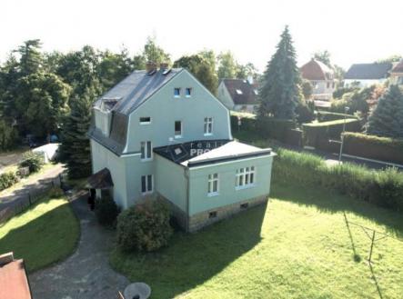 pohled z dronu | Prodej - dům/vila, 210 m²
