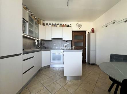 Fotka 3 | Prodej bytu, 3+1, 71 m²