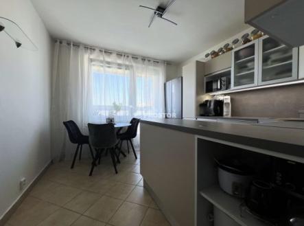 Fotka 4 | Prodej bytu, 3+1, 71 m²
