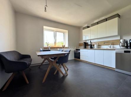Fotka 3 | Prodej - dům/vila, 171 m²