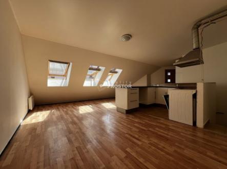 Fotka 3 | Pronájem bytu, 2+kk, 62 m²
