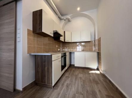 kuchyň | Pronájem bytu, 2+1, 60 m²