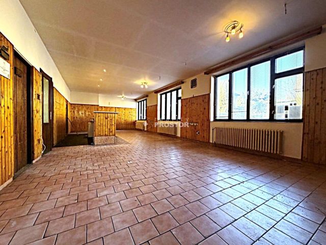 sál provozovny 1