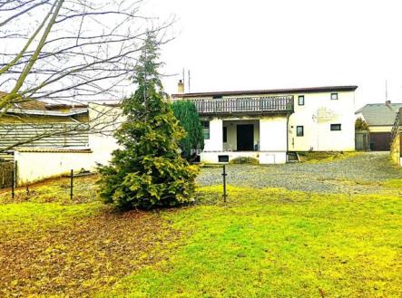 pohled na dům ze zahrady | Prodej bytu, 5+1, 861 m²