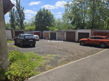 Fotka 2 | Pronájem - malý objekt/garáž