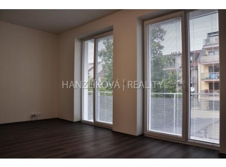 foto: 1 | Pronájem bytu, 1+kk, 33 m²