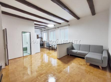 Pronájem bytu, 2+kk, 60 m² obrázek