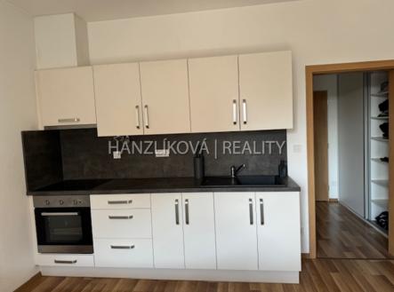 foto: 1 | Pronájem bytu, 1+kk, 28 m²