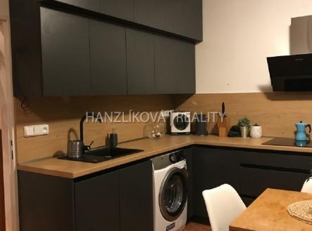 foto: 2 | Pronájem bytu, 2+kk, 60 m²