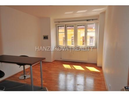 Pronájem bytu, 2+kk, 35 m² obrázek