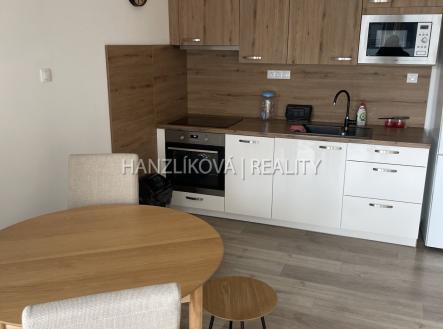 foto: 2 | Pronájem bytu, 1+kk, 51 m²