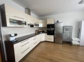 Pronájem bytu, 3+kk, 70 m²