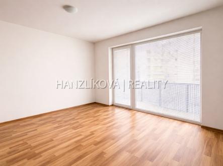 foto: 1 | Pronájem bytu, 1+kk, 28 m²