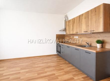foto: 2 | Pronájem bytu, 1+kk, 28 m²