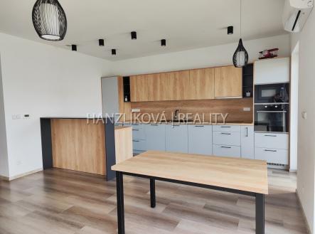 foto: 1 | Pronájem bytu, 3+kk, 107 m²