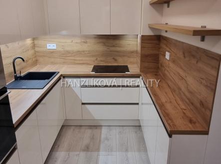 foto: 1 | Pronájem bytu, 2+kk, 52 m²