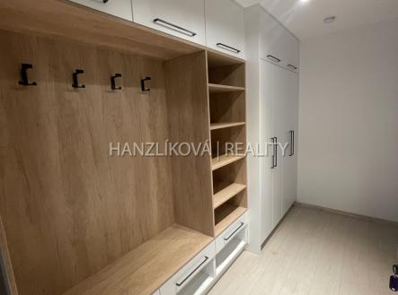 Pronájem bytu, 2+kk, 52 m² obrázek