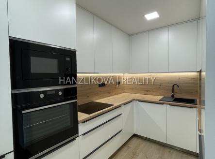 Pronájem bytu, 2+kk, 53 m² obrázek