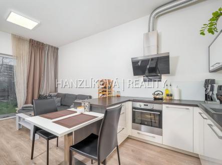 foto: 2 | Prodej bytu, 2+kk, 77 m²