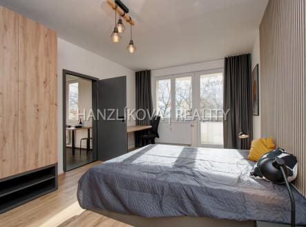 Pronájem bytu, 1+1, 32 m² obrázek