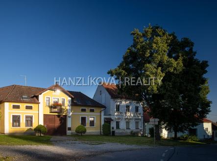 foto: 2 | Prodej - zemědělský objekt, 1 759 m²