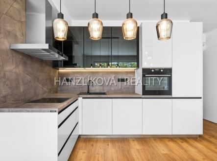 foto: 1 | Pronájem bytu, 3+kk, 80 m²
