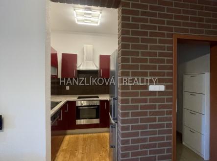 foto: 1 | Pronájem bytu, 2+1, 46 m²