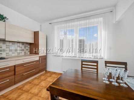 foto: 3 | Prodej - dům/vila, 200 m²