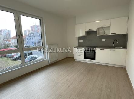 foto: 2 | Pronájem bytu, 1+kk, 24 m²