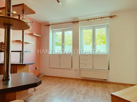 foto: 1 | Pronájem bytu, 1+1, 35 m²